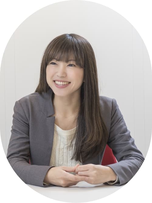 三井倉 理絵